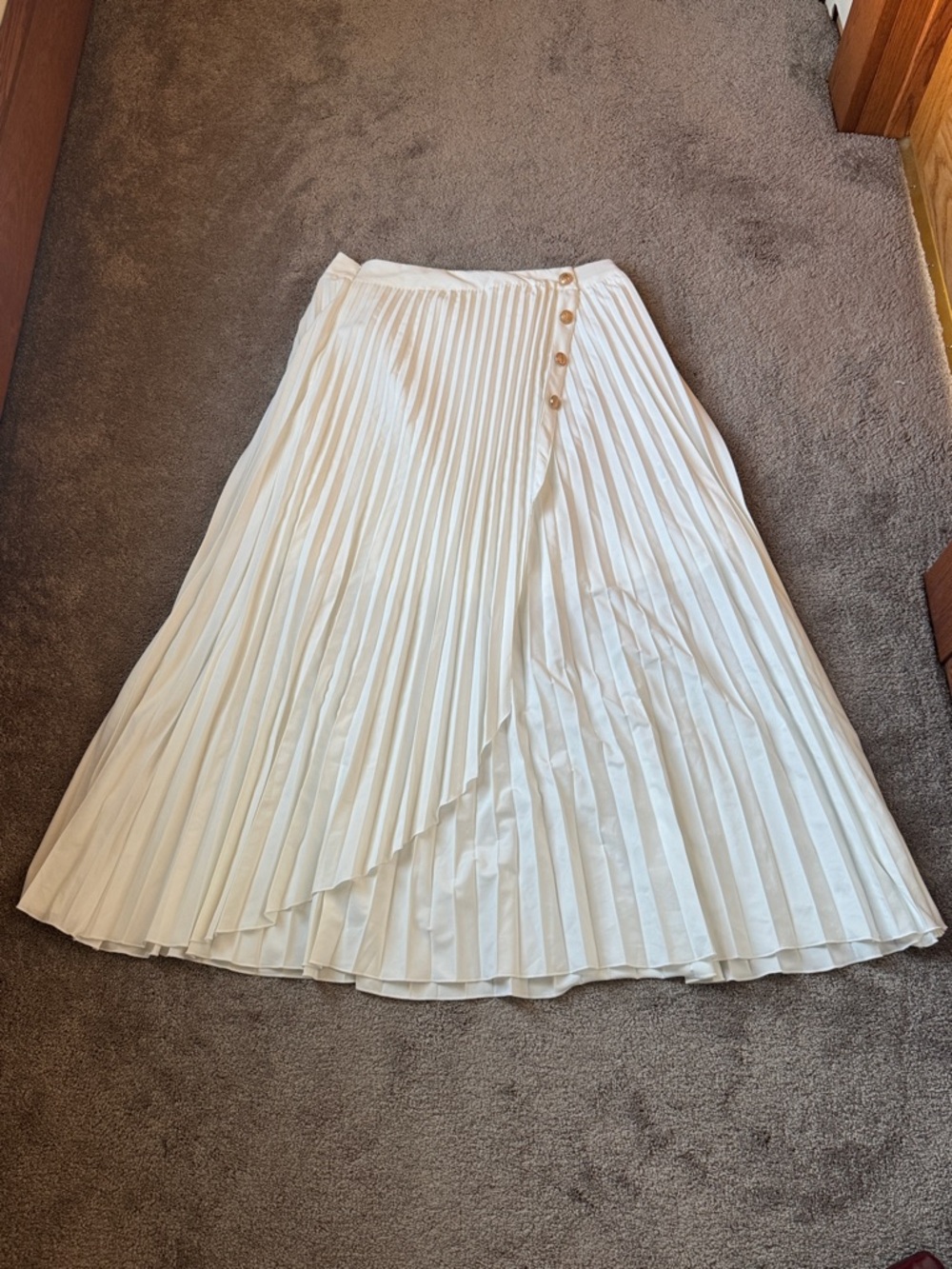 Shein White Pleated Gold Button Detail Skirt A-Line Preppy SIZE XL